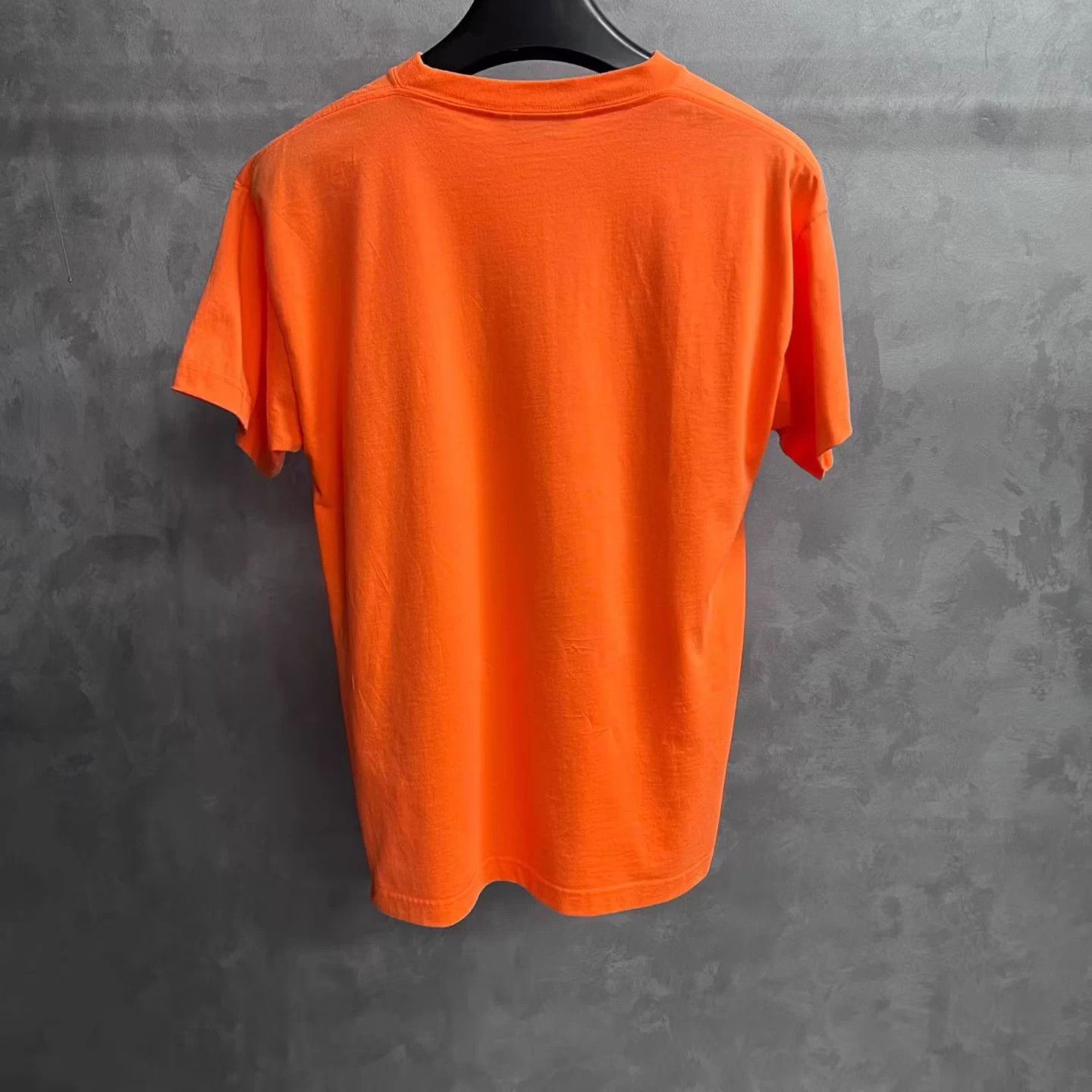 Balenciaga Balenciaga Fluorescent Orange Crewneck Letter Print Tee XS Size US XS / EU 42 / 0 - 2 Thumbnail
