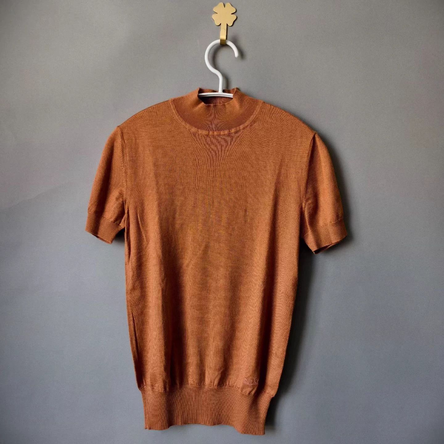 Hermes Hermes Silk Cashmere Carr Embroidered Lt Top 34 Size XS / US 0-2 / IT 36-38 - 1 Thumbnail