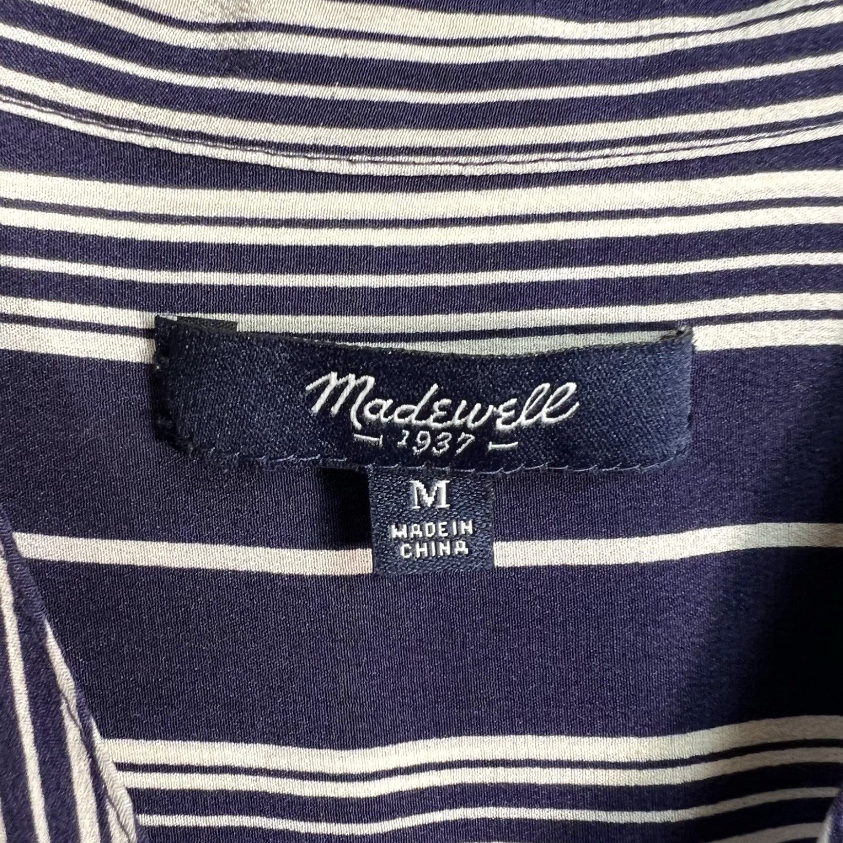 Madewell Madewell Striped Button Collar Shirt Womens Medium Blue Long Sleeve Size M / US 6-8 / IT 42-44 - 4 Thumbnail
