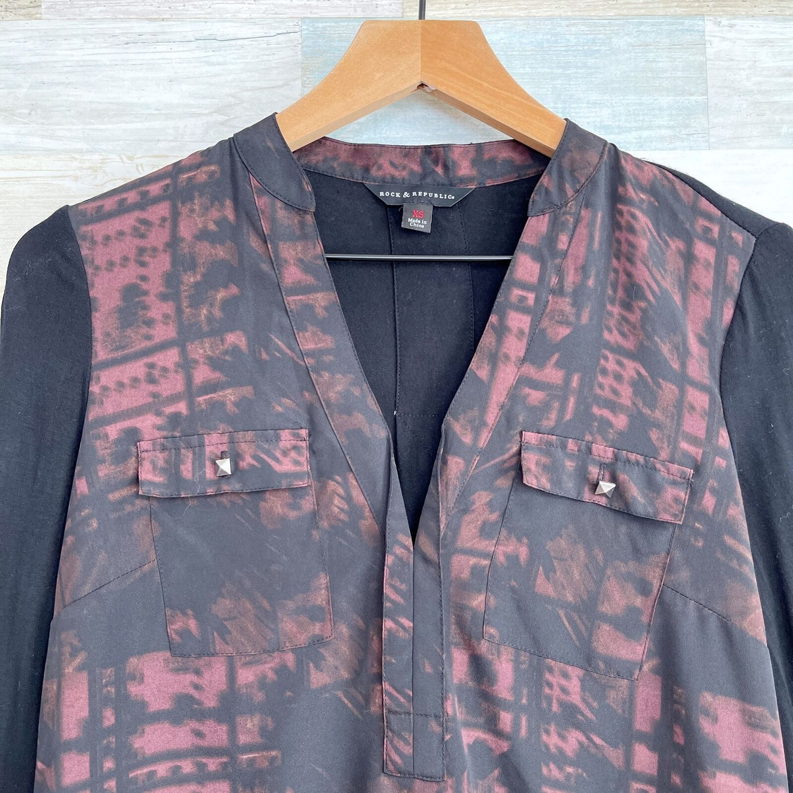 Rock & Republic Rock & Republic Mixed Media Popover Shirt Brown Black XS Size XS / US 0-2 / IT 36-38 - 2 Thumbnail