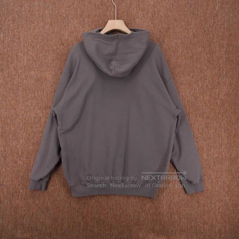 Balenciaga Balenciaga Double B Embroidered Qilin Arm Hoodie Size US S / EU 44-46 / 1 - 2 Thumbnail