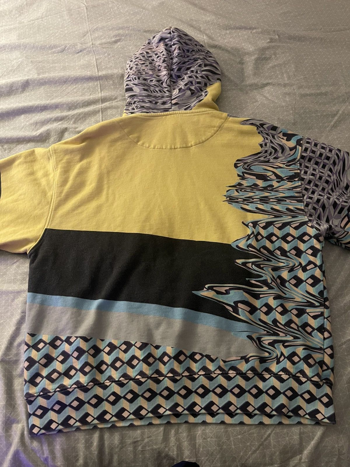 Dries Van Noten Dries Van Noten Oversize Sweatshirt Size Small Yellow Multi Size US S / EU 44-46 / 1 - 12 Thumbnail