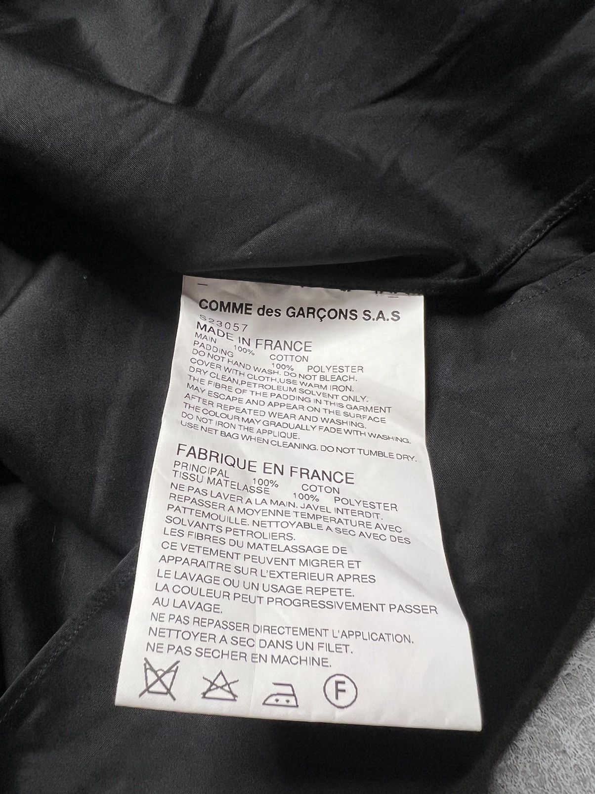 Comme des Garcons Homme Plus CDG SHIRT STARS & CIRCLES PADDED PATCH BUTTON DOWN SHIRT Size US S / EU 44-46 / 1 - 7 Thumbnail