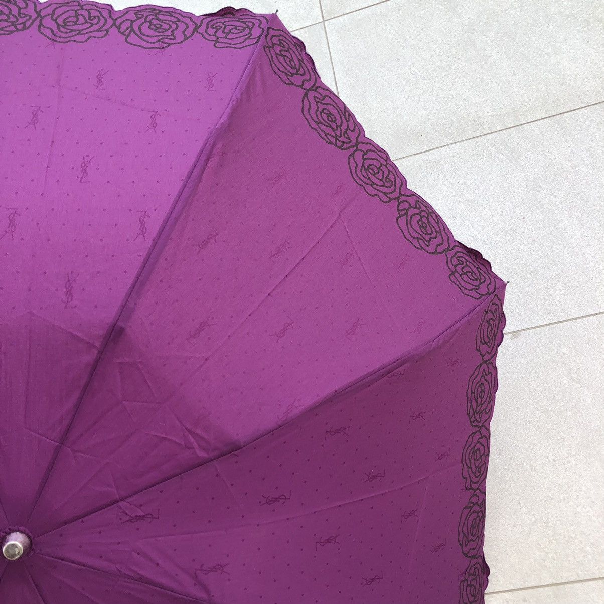 Yves Saint Laurent Saint Laurent Rose Pattern Folding Parasol Monogram YSL Size ONE SIZE - 5 Thumbnail