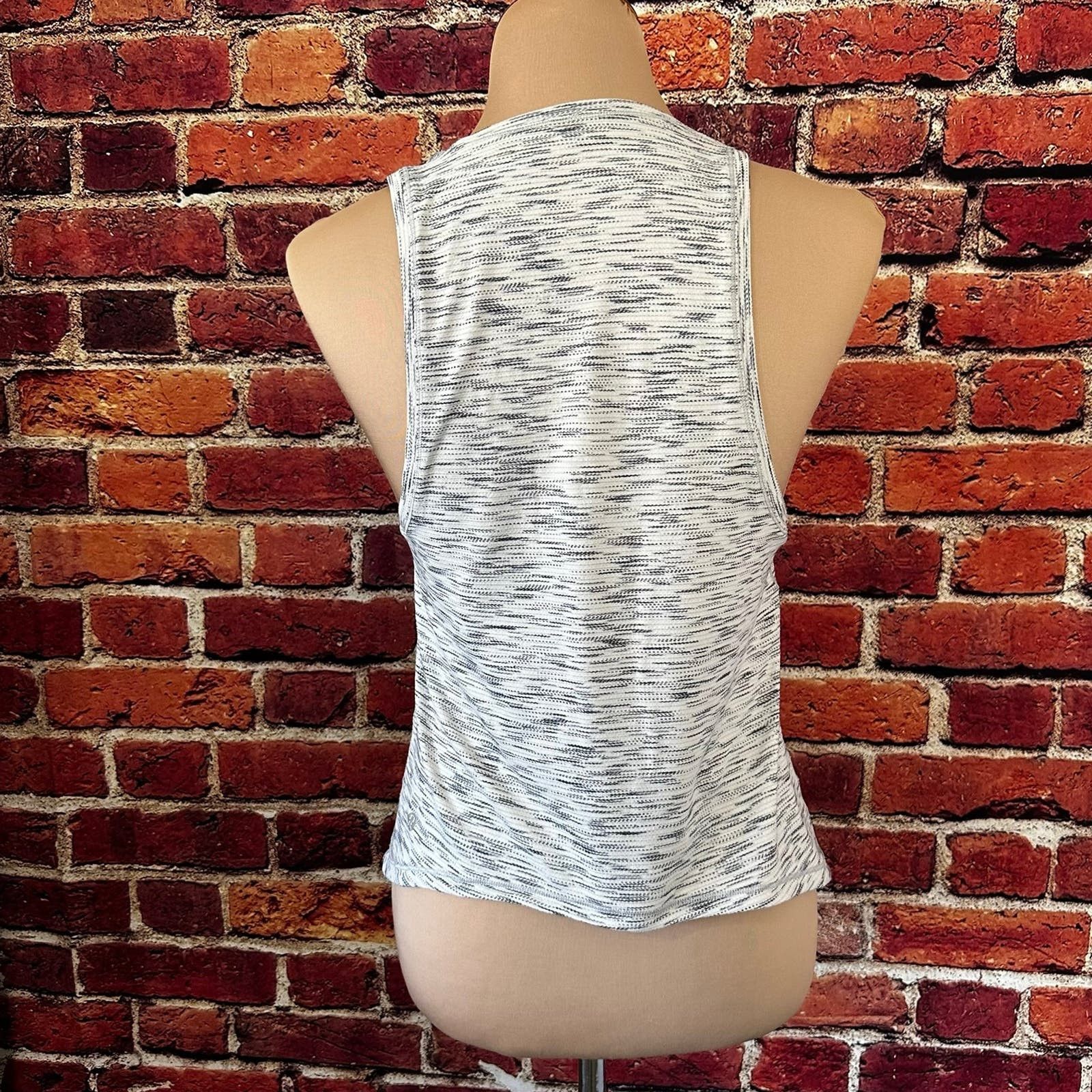 Lululemon Lululemon Tank top Size M / US 6-8 / IT 42-44 - 4 Thumbnail