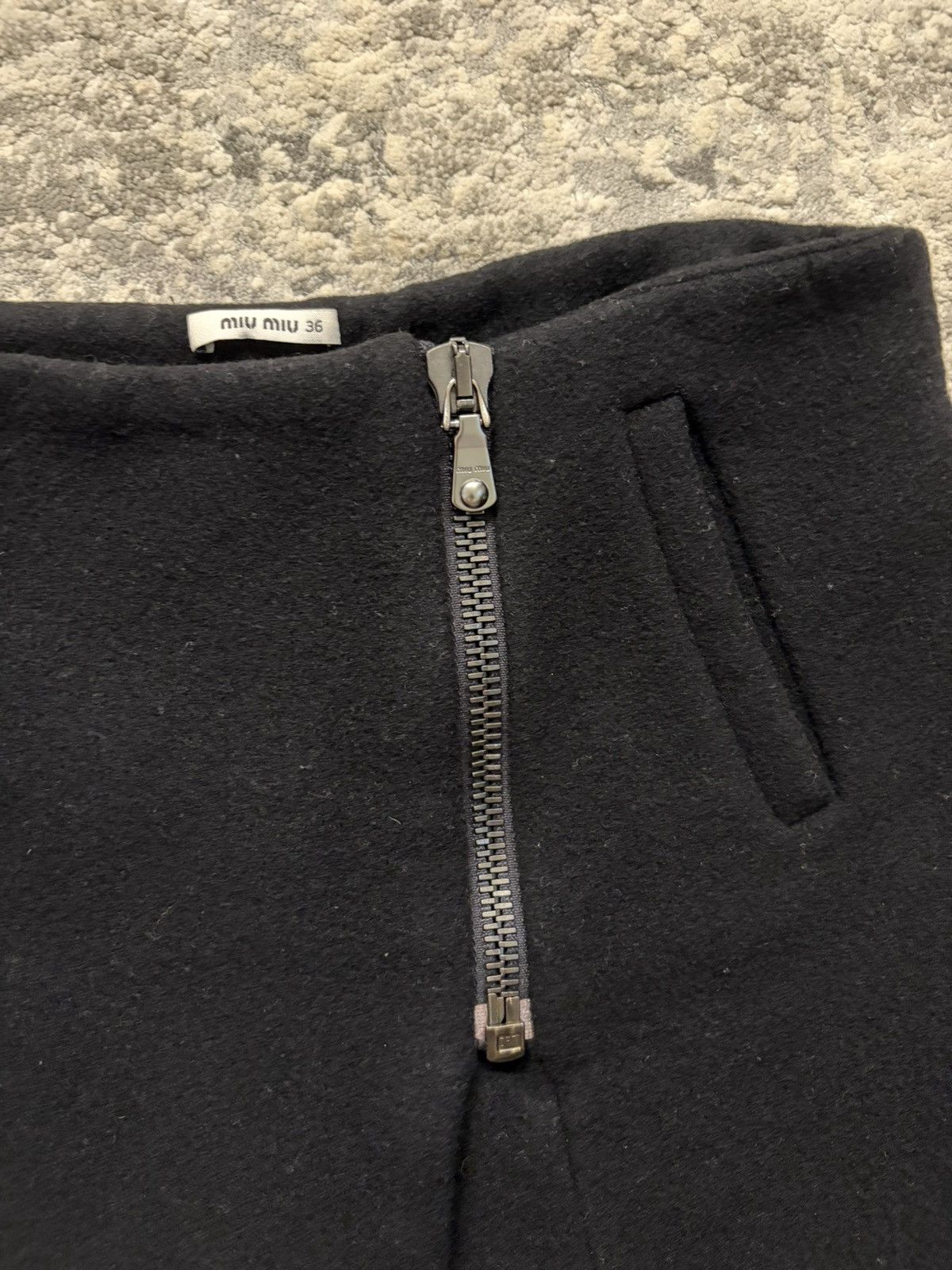 Miu Miu 90s Wool Mini Skirt Size 27" / US 4 / IT 40 - 2 Thumbnail