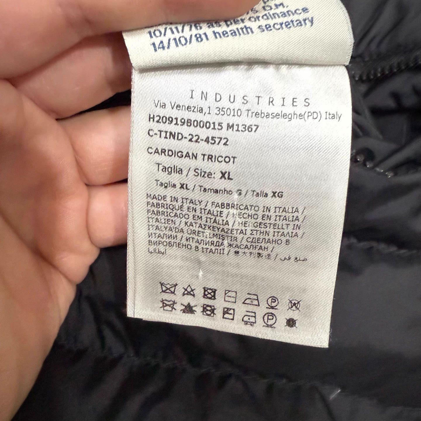 Moncler Moncler black double-faced down jacket XL Size US XL / EU 56 / 4 - 4 Thumbnail