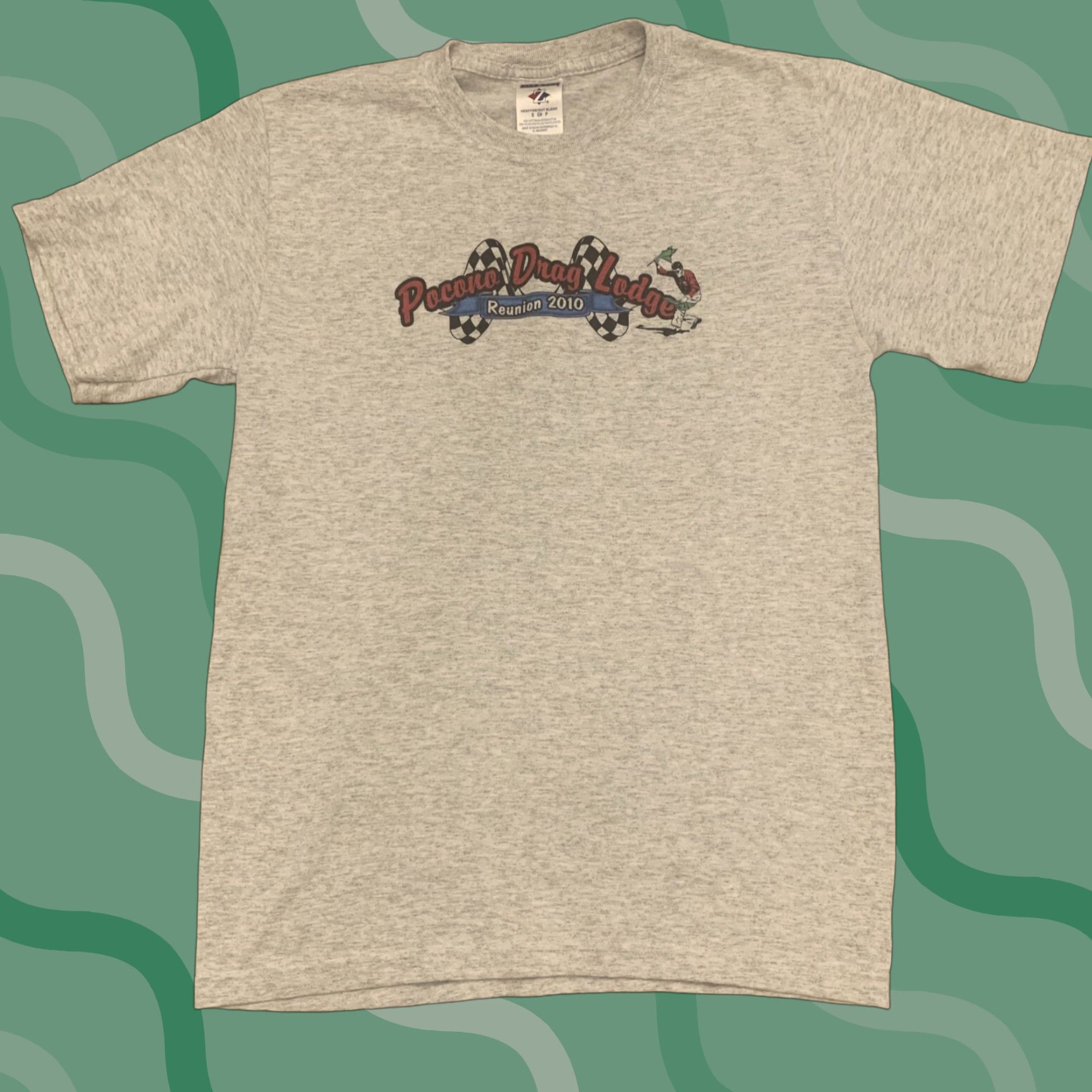 Jerzees VINTAGE JERZEES Pocono Drag Lodge Reunion T-Shirt Adult Small Gray 2010 Mens Size US S / EU 44-46 / 1 - 1 Thumbnail