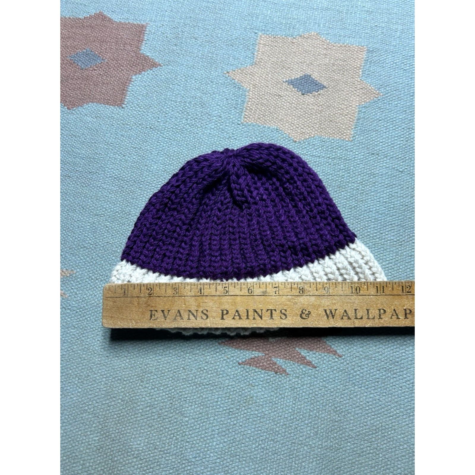 Vintage VINTAGE Crochet Beanie Hand Made Purple White Snow Toboggan Soft Adult OSFA Women One Size Size ONE SIZE - 5 Thumbnail