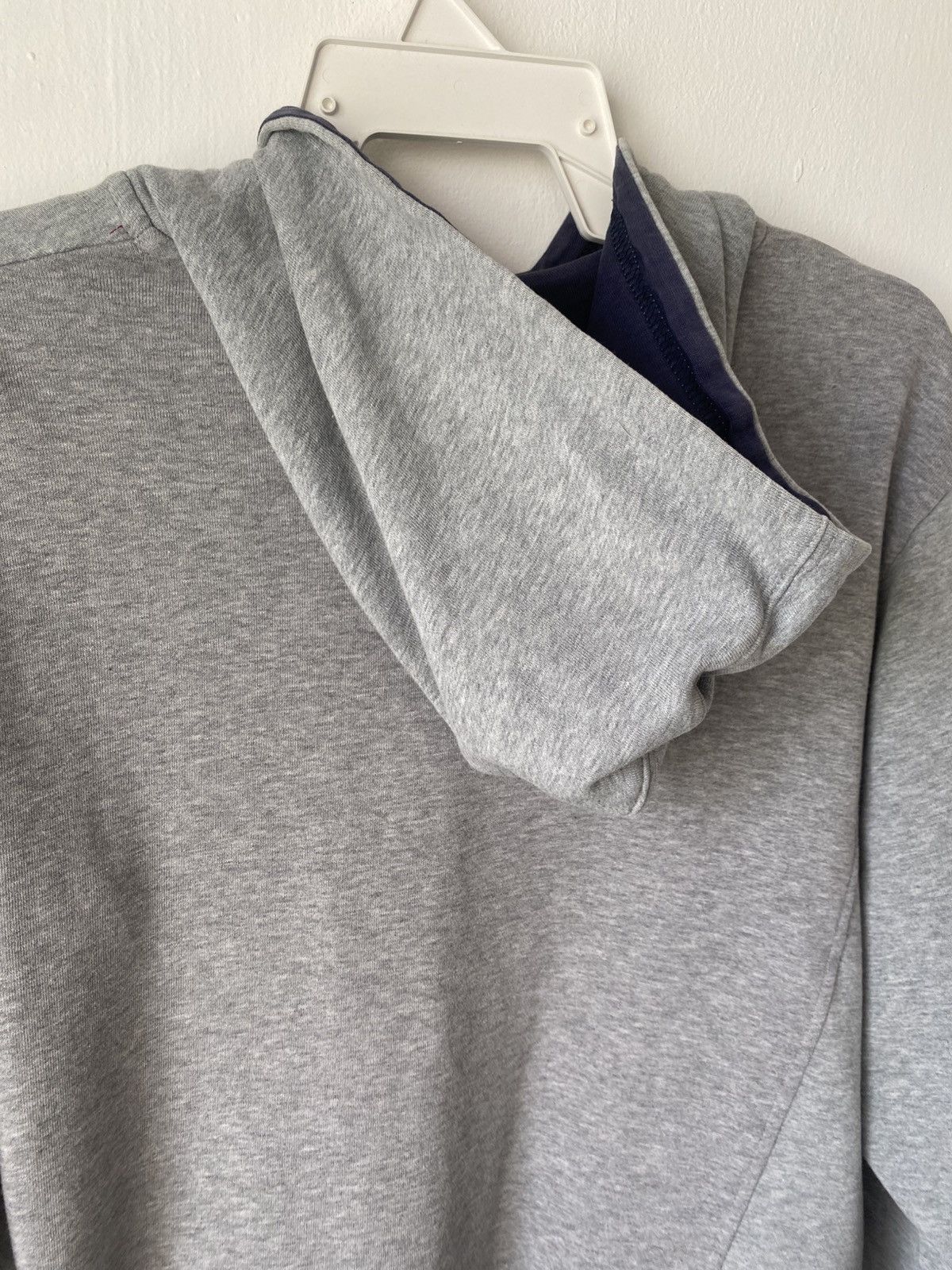 Japanese Brand × Vintage FC Barcelona Grey Zip-Up Hoodie Vintage Sportswear Fan Gear Size US XXS / EU 40 - 14 Thumbnail