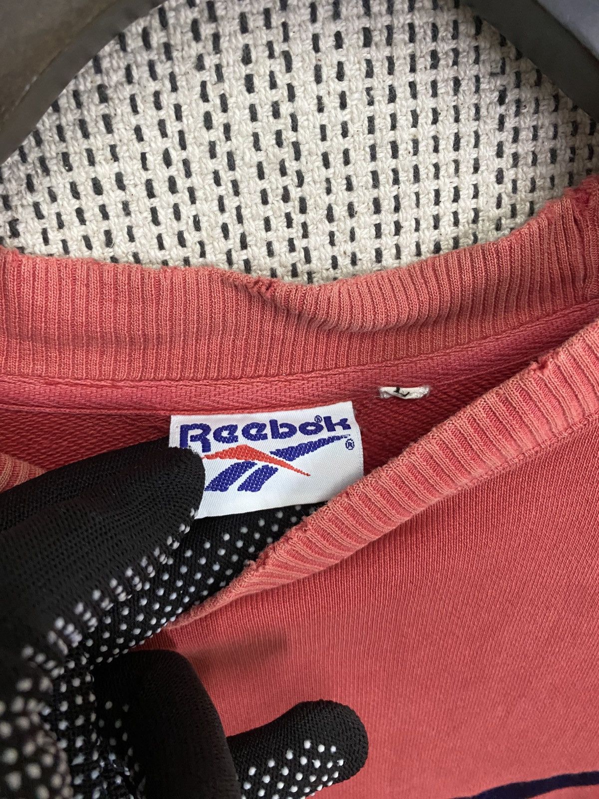 Other × Reebok × Vintage Vintage reebok sweatshirt crewneck pullover distressed Size US L / EU 52-54 / 3 - 4 Thumbnail