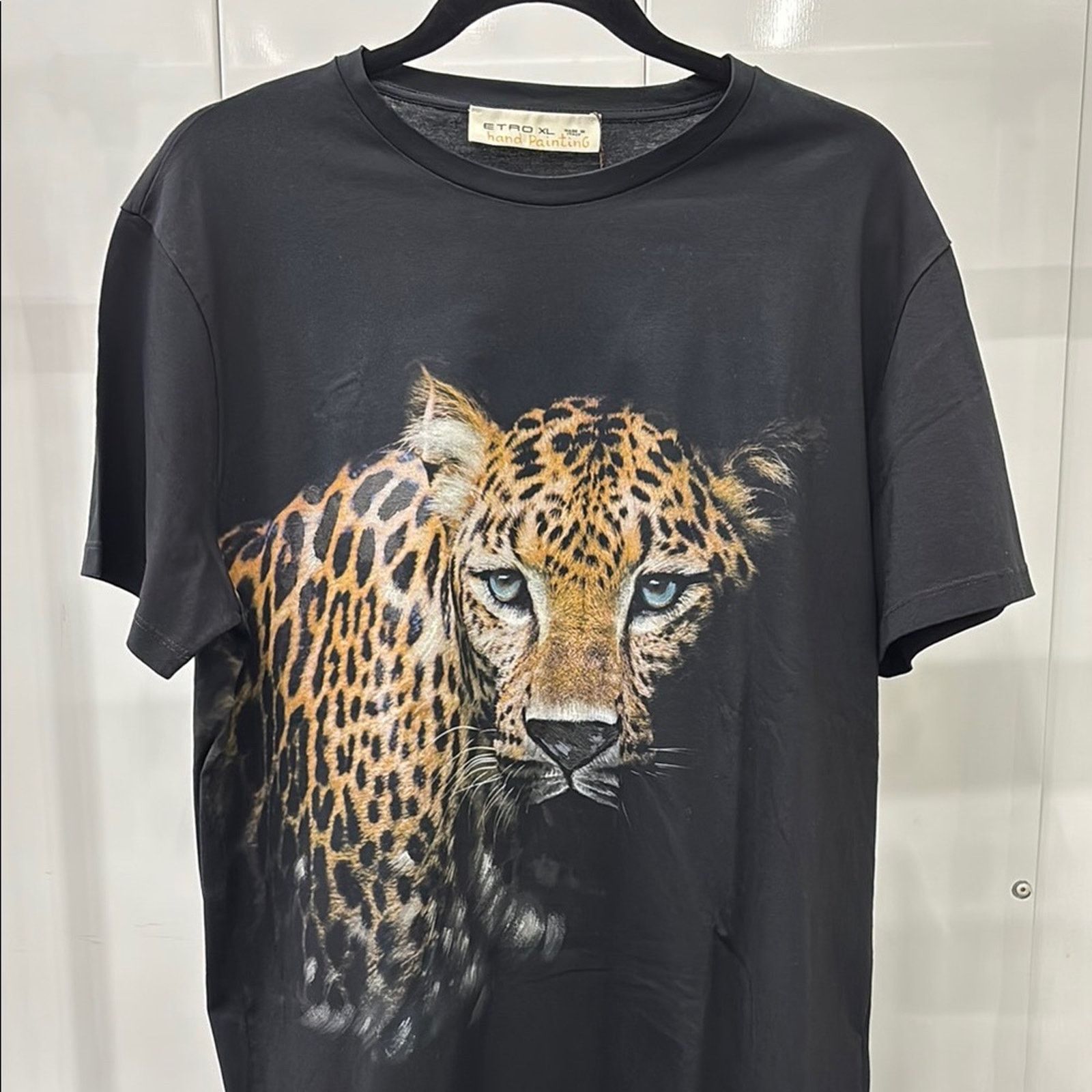 Etro NWT Etro Black Short Sleeve Tee with Leopard hand paintin XL Size US XL / EU 56 / 4 - 1 Thumbnail