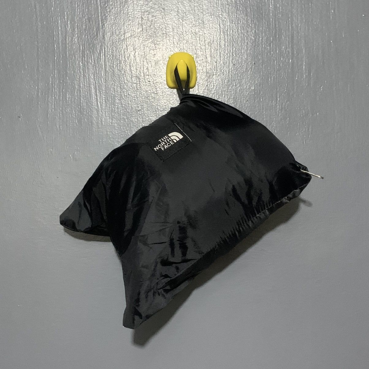The North Face × Vintage THE NORTH FACE 1996 NUPTSE PUFFER DOWN JACKET Size US L / EU 52-54 / 3 - 5 Thumbnail