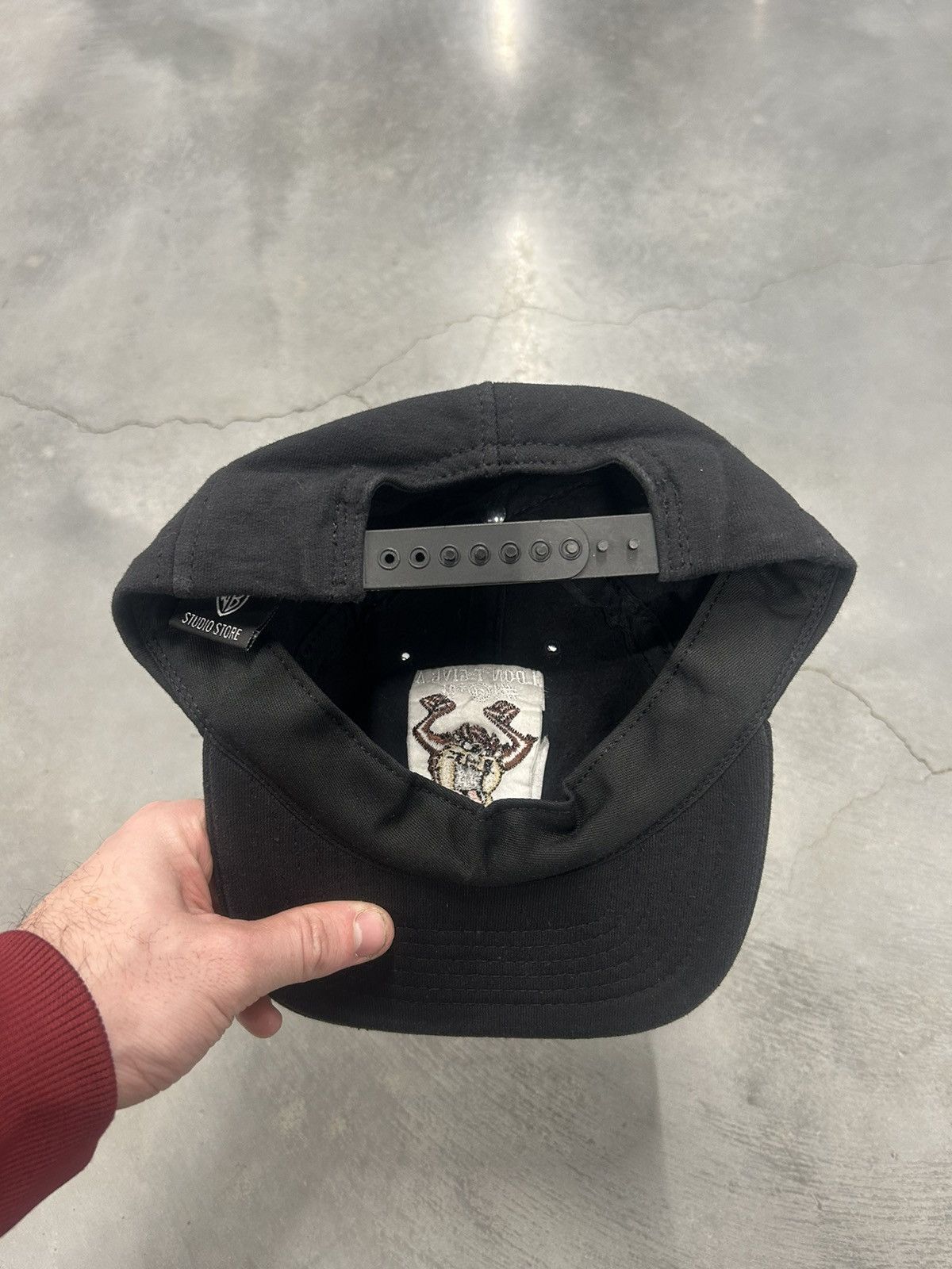 Vintage × Warner Bros Vintage Looney Tunes Tasmanian Devil adjustable snapback hat Size ONE SIZE - 2 Thumbnail