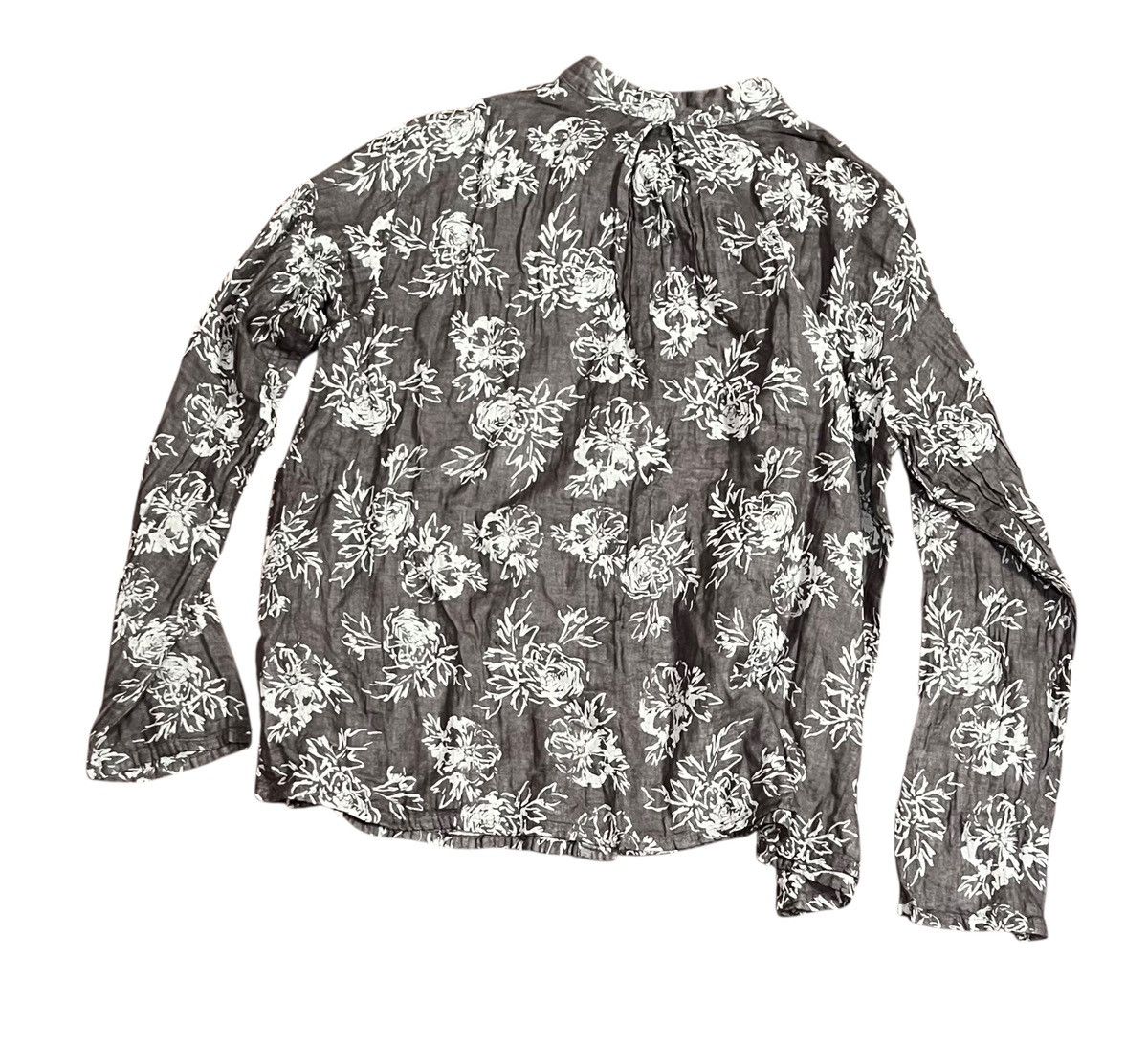 Issey Miyake Issey miyake plantation roses printed collarless shirt Size US M / EU 48-50 / 2 - 6 Thumbnail