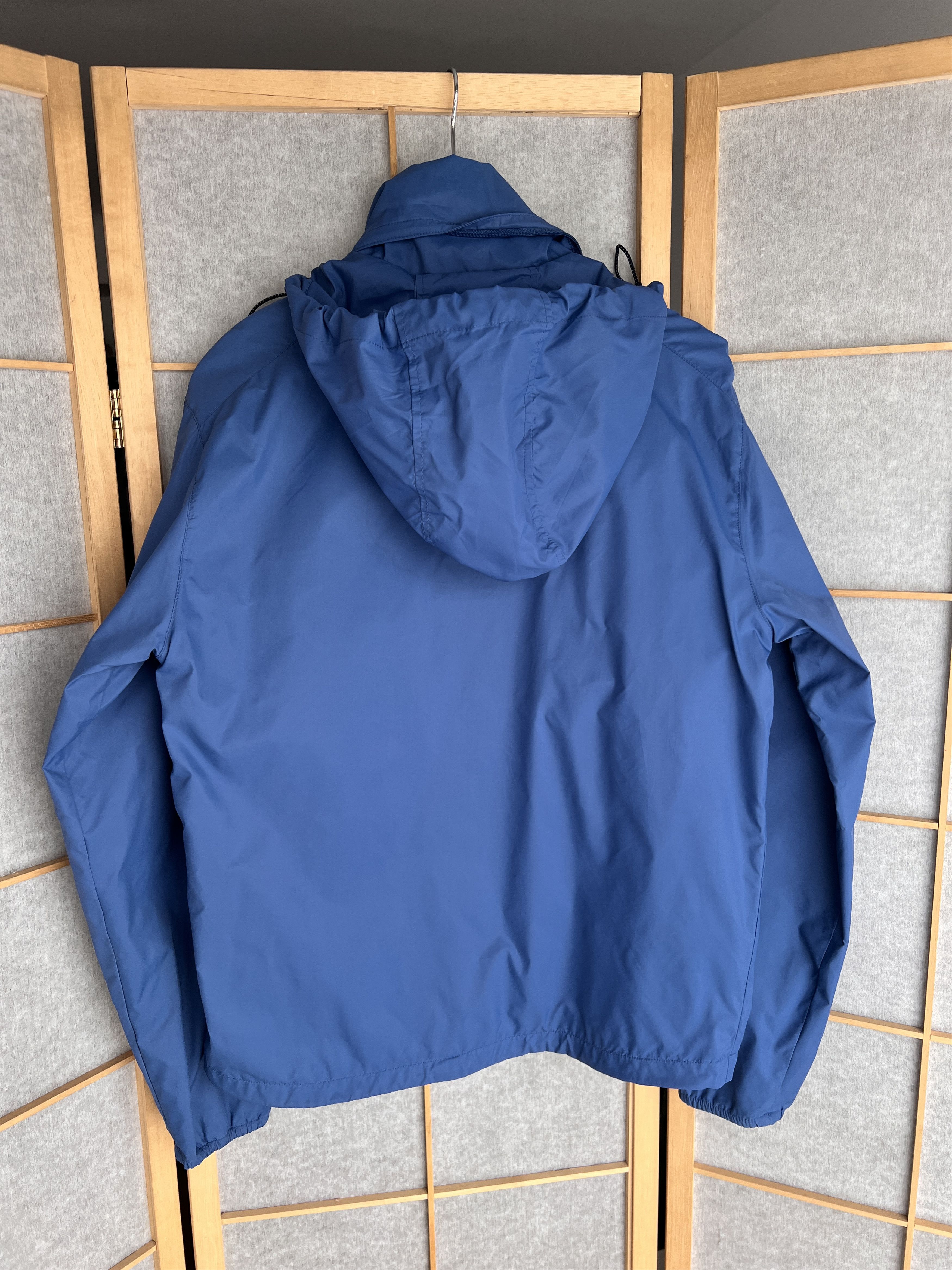 Lacoste Rare! Lacoste vintage nylon hooded jacket windbreaker luxury Size US M / EU 48-50 / 2 - 9 Thumbnail
