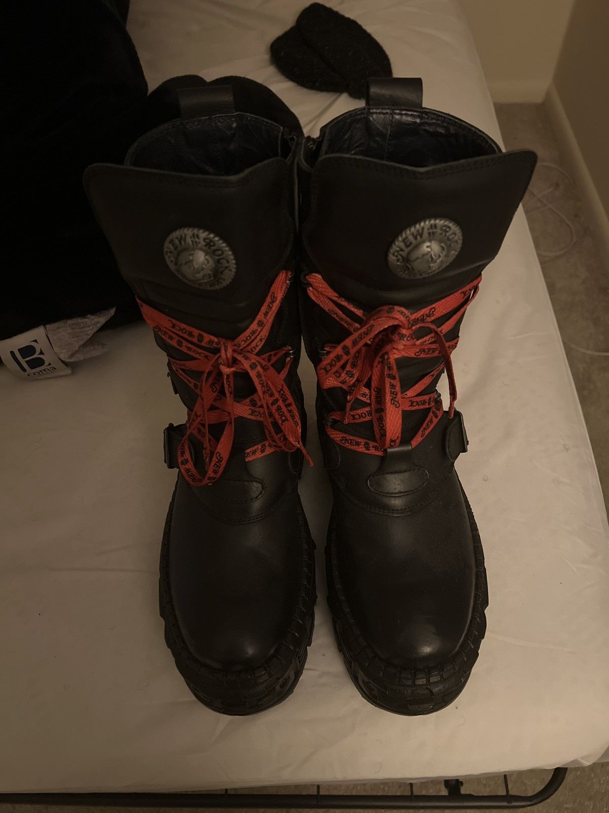 New Rock New rock black and red leather boots Size US 8 / EU 41 - 2 Thumbnail