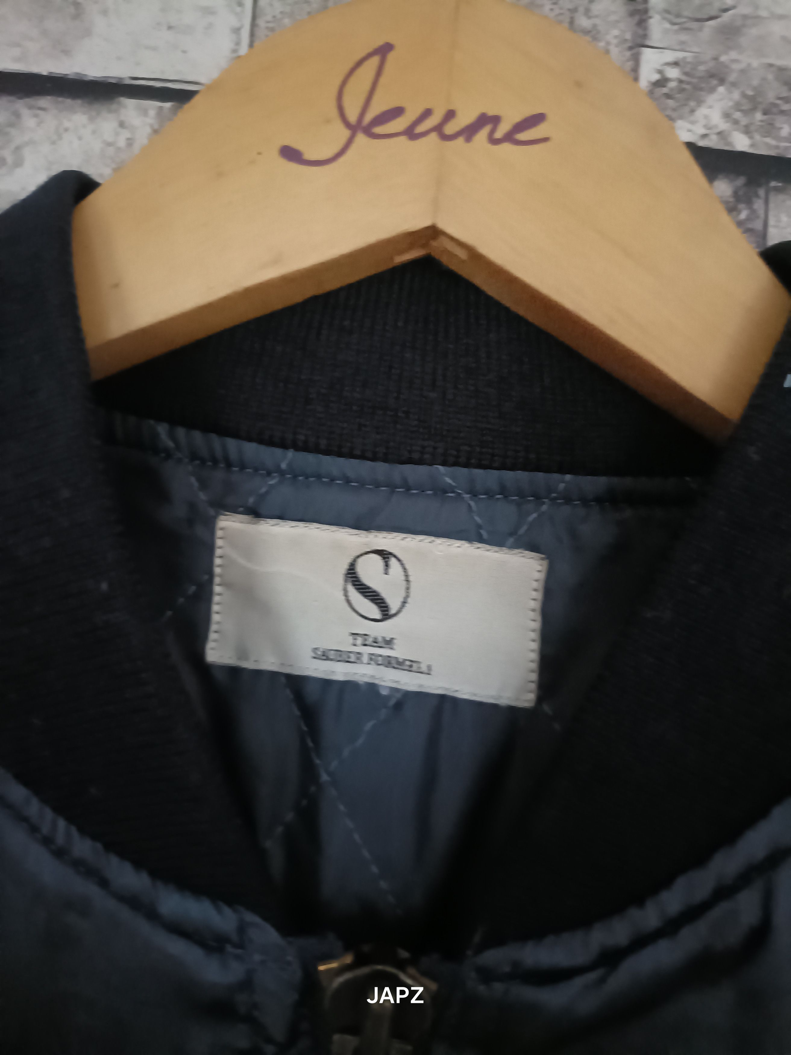 Formula 1 × Vintage Vintage team Sauber formel 1 official crew racing jacket Size US L / EU 52-54 / 3 - 5 Thumbnail