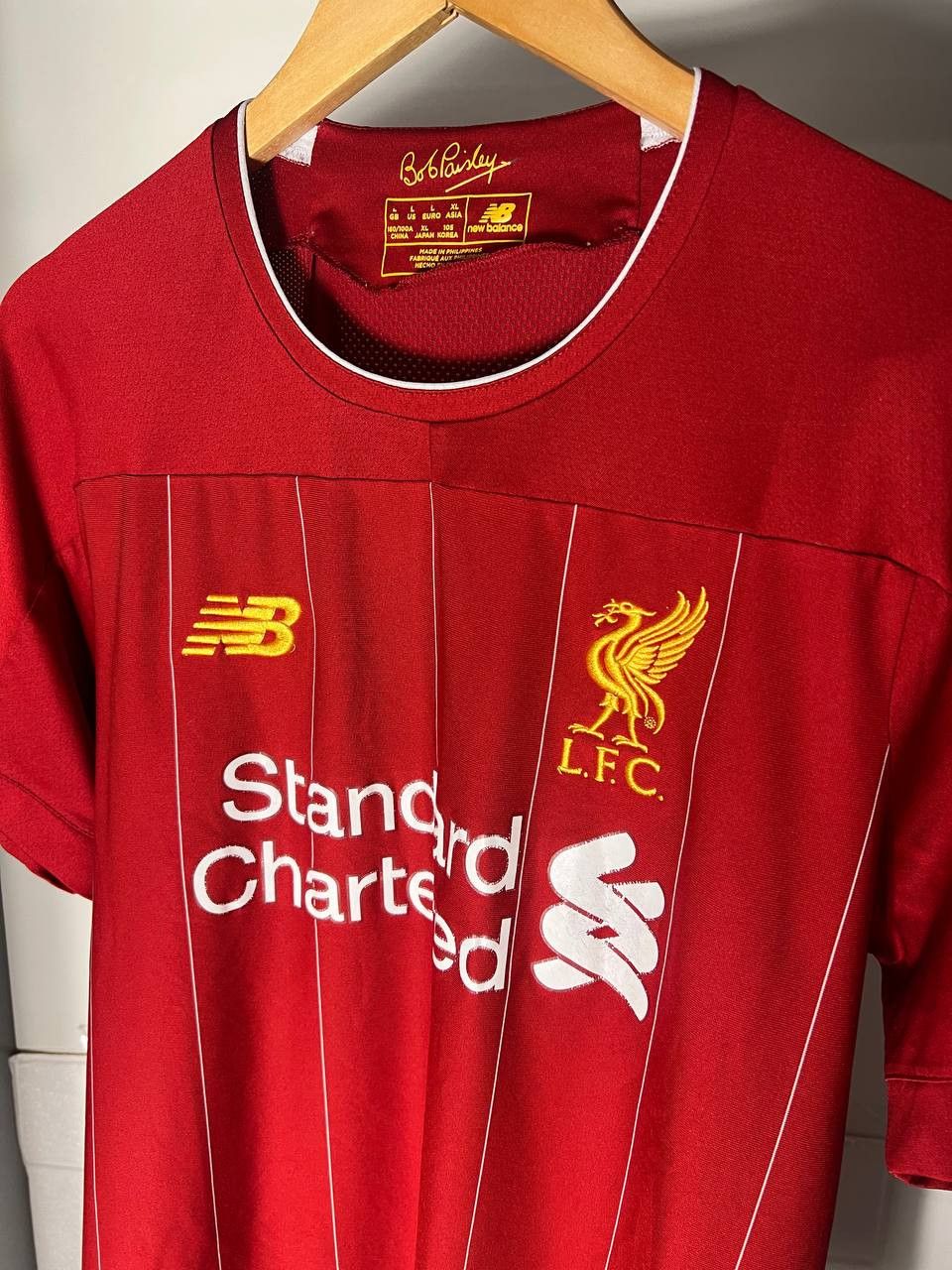 New Balance VINTAGE NEW BALANCE FC LIVERPOOL ENGLAND SOCCER JERSEY RETRO Size US L / EU 52-54 / 3 - 7 Thumbnail
