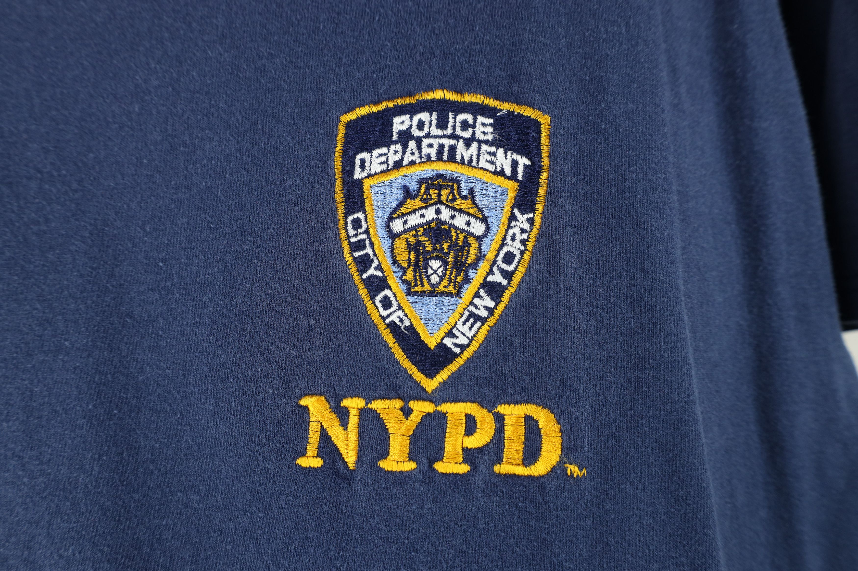 Vintage Vintage 90s Y2K NYPD New York Police Department T-Shirt Blue Size US L / EU 52-54 / 3 - 4 Thumbnail