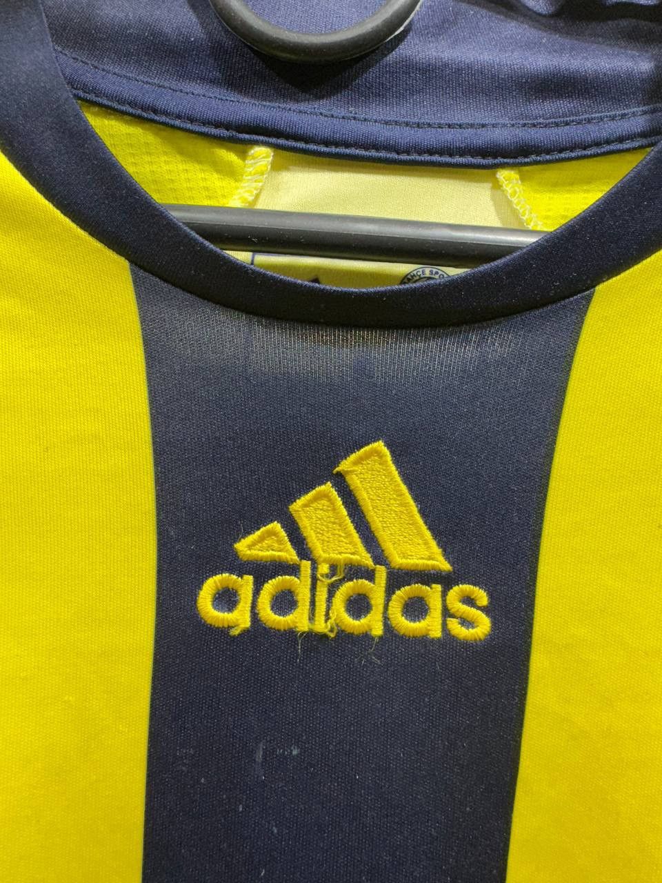 Vintage 2007-08 Fenerbache Adidas Home Turkey Football Shirt Avea Size US S / EU 44-46 / 1 - 2 Thumbnail