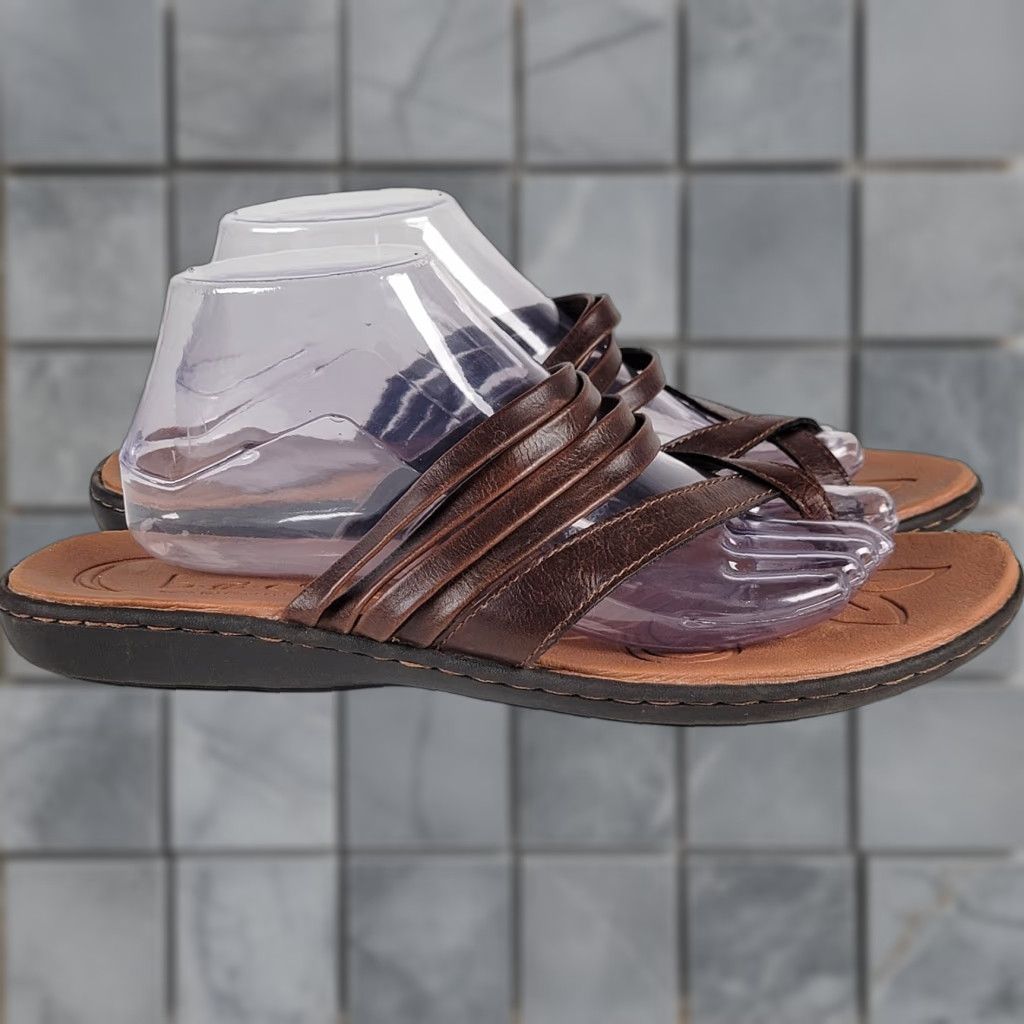 Born VINTAGE Børn B.O.C. Brown Leather Sandals Women's 11 M Slid e Casual, Travel, Party/Cocktail Brown Leather Slide Womens 11 M Size US 11 / IT 41 - 1 Thumbnail