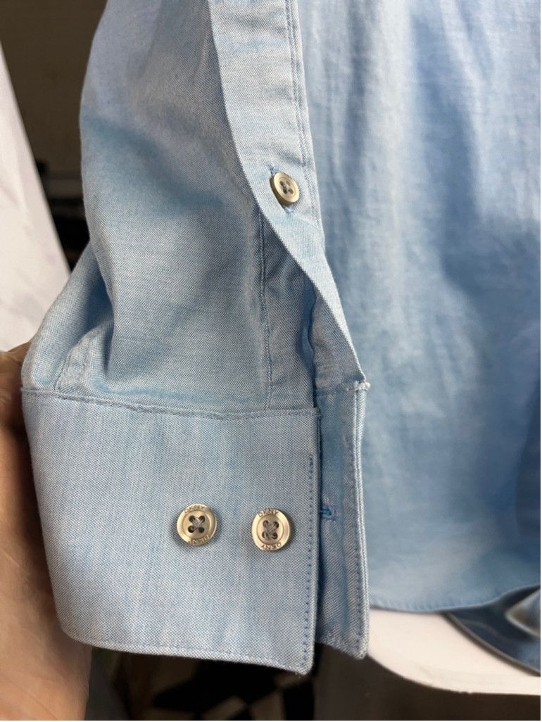 DKNY Men's DKNY Dress Shirt Size 14 1/2 32/33 Blue Size US L / EU 52-54 / 3 - 3 Thumbnail