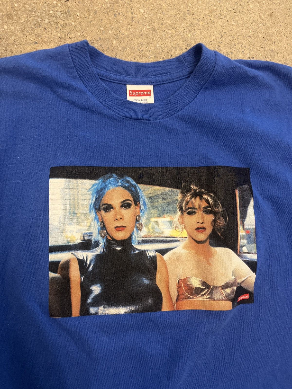 Supreme SUPREME two girls taxi tee Size US L / EU 52-54 / 3 - 2 Thumbnail