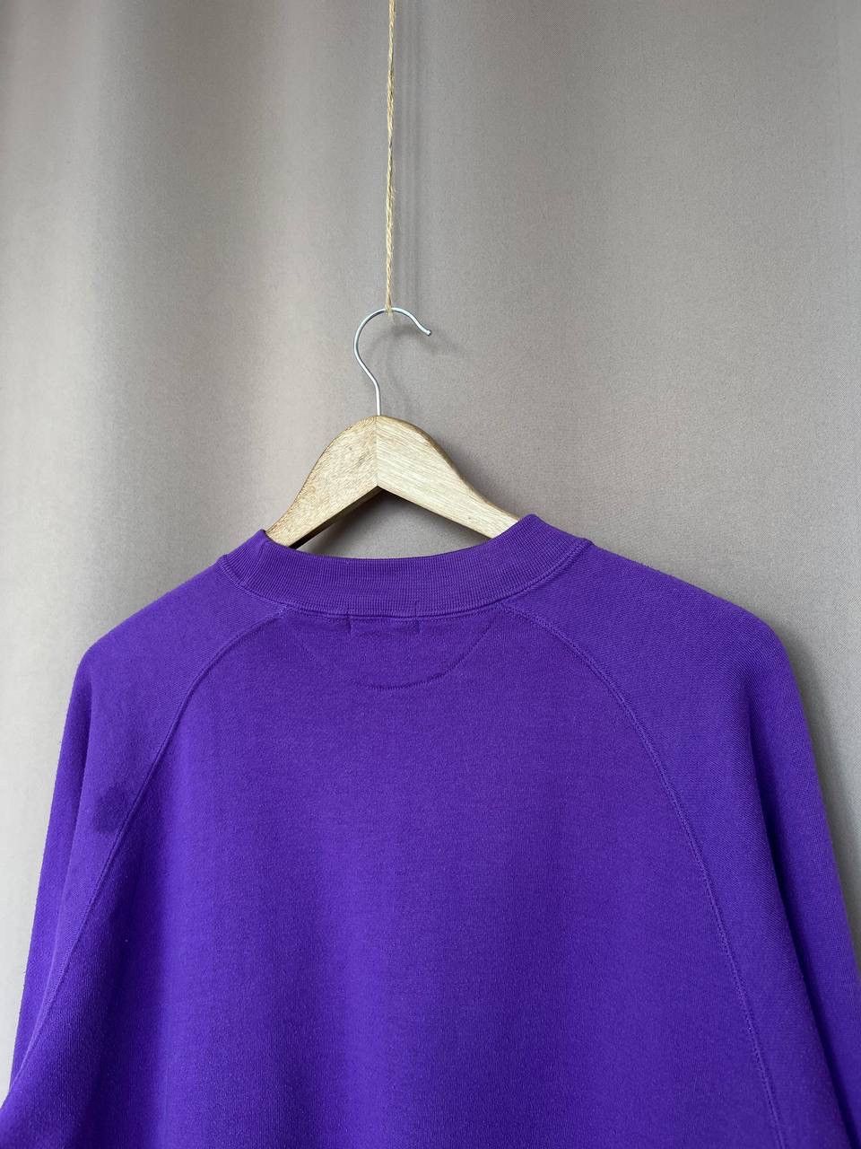 Vintage NAF NAF Embroidered Big Logo Sweatshirt Mens Size M/L Size US L / EU 52-54 / 3 - 8 Thumbnail