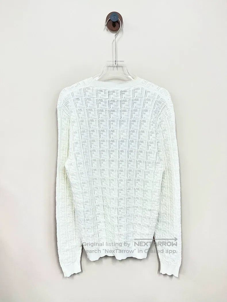 Fendi Fendi White Knit Sweater with Dark Pattern and Logo Size M / US 6-8 / IT 42-44 - 2 Thumbnail