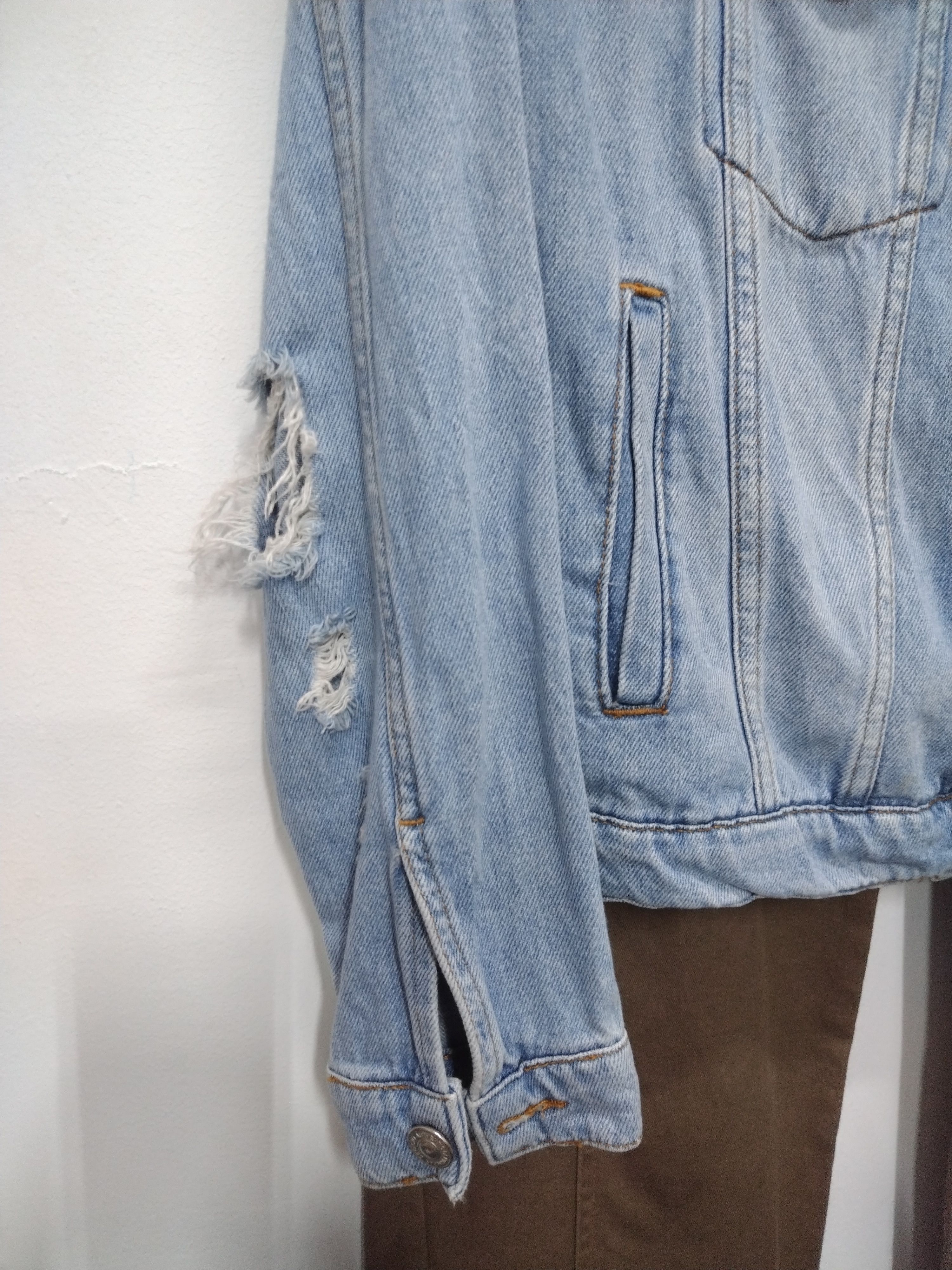 Seditionaries Vintage Distressed Design embroidered De Facto Denim Jacket Size L / US 10 / IT 46 - 2 Thumbnail