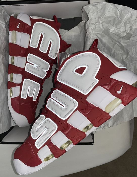 Buy Supreme x Air More Uptempo 'Red' - 902290 600