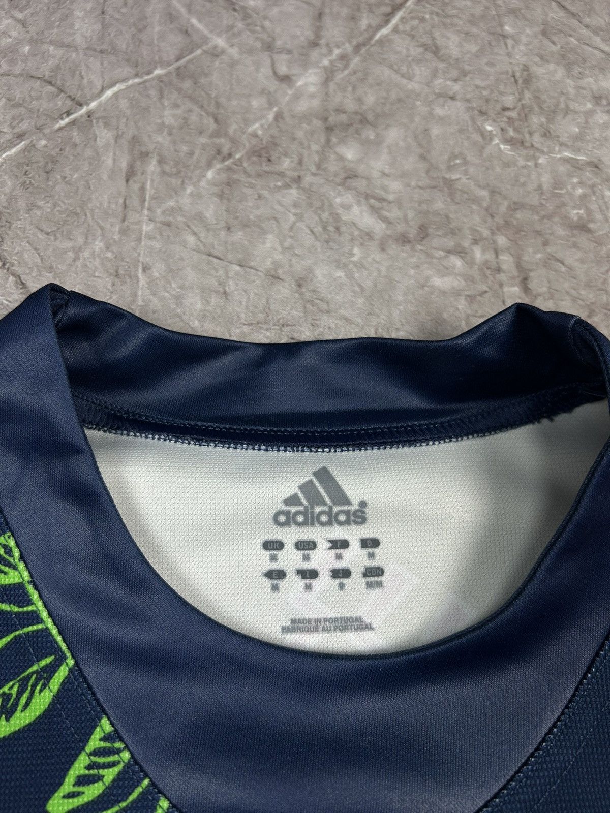 Adidas × Vintage Vintage Adidas Paris Rugby Union Jersey Shirt Over Print Size US M / EU 48-50 / 2 - 4 Thumbnail