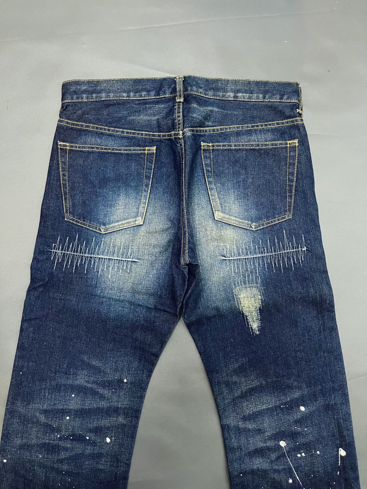 If Six Was Nine × Le Grande Bleu (L.G.B.) DISTRESSED DENIM BY TAKEO KIKUCHI DESIGNER JEANS Size US 33 - 5 Thumbnail