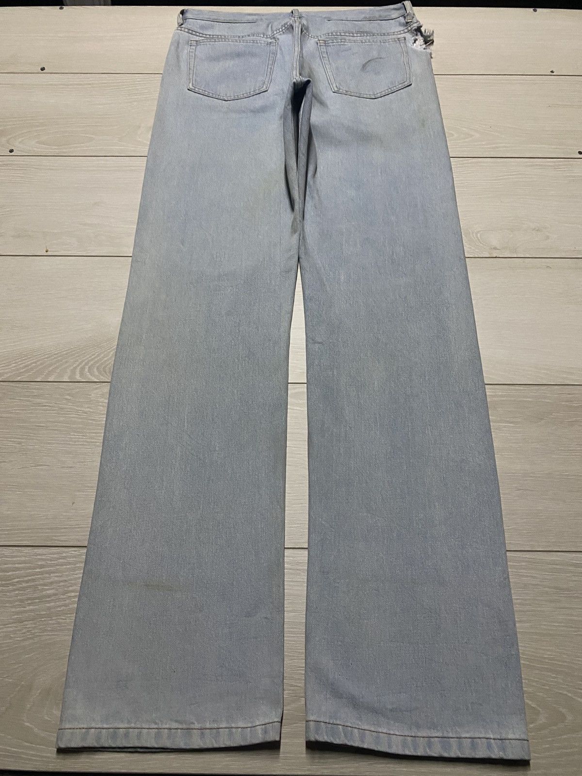 A.P.C. Vintage Apc Reu Madame Paris Light Wash Ripped Jeans Size US 32 / EU 48 - 2 Thumbnail