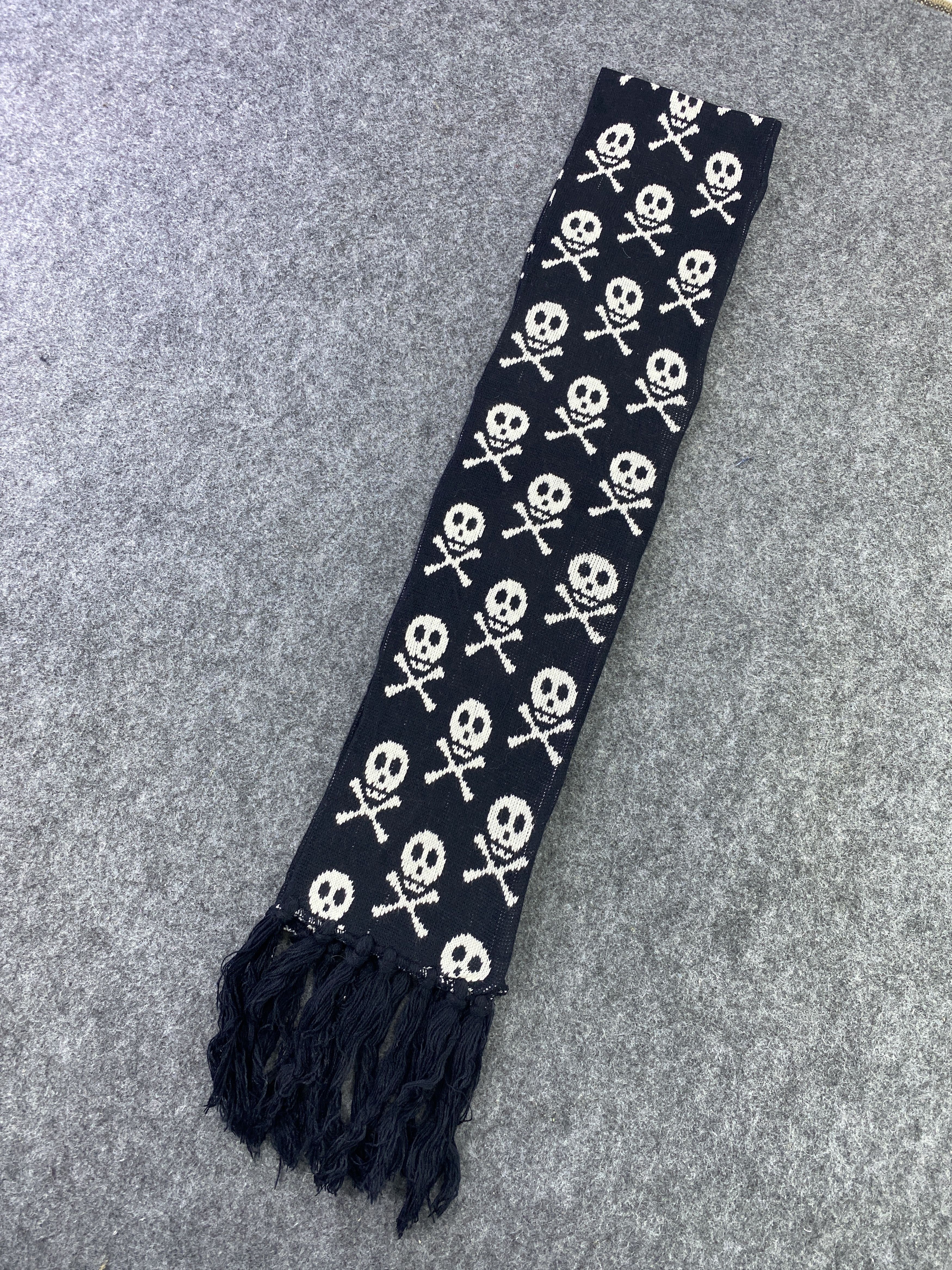 Designer Skulls full print Scarf / Muffler / Neckwear -T400 Size ONE SIZE - 3 Thumbnail