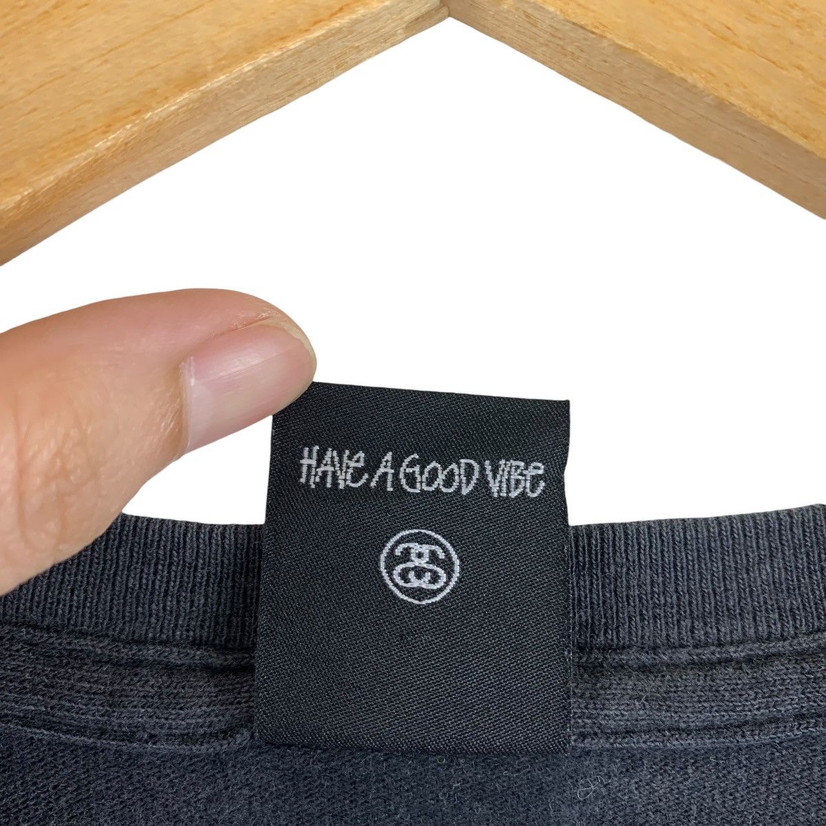 Stussy STUSSY world Tour big logo tee Size US S / EU 44-46 / 1 - 10 Thumbnail