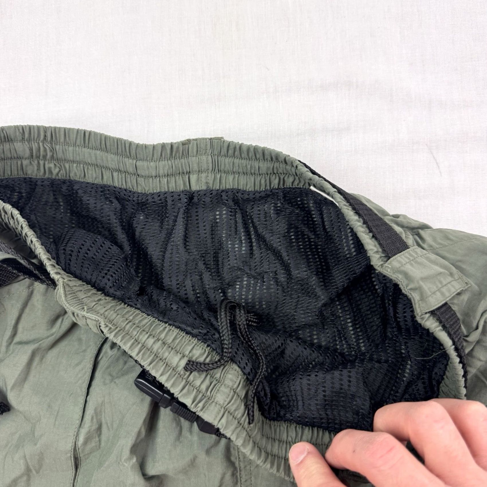 Vintage VINTAGE Fieldmaster Shorts Men XL Green Outdoor Belted Cargo Nylon 4 in Inseam - Mens Size US 36 / EU 52 - 4 Thumbnail