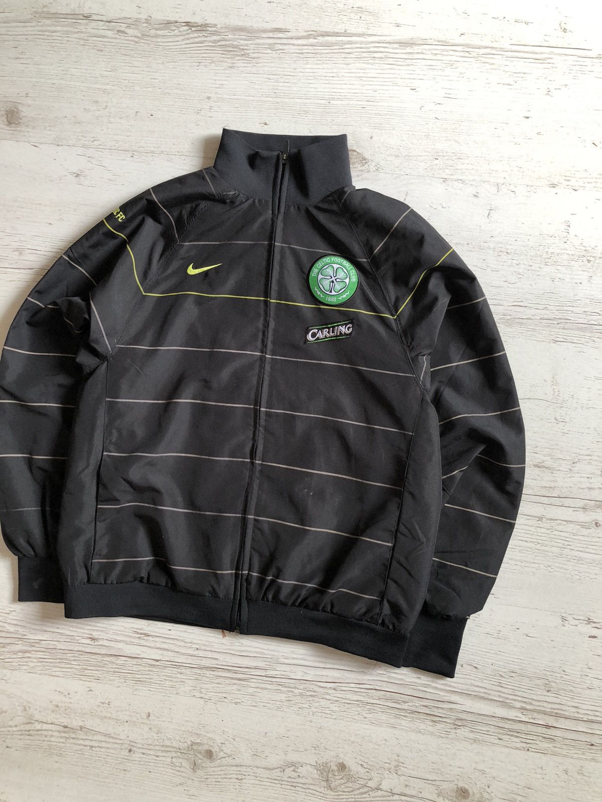 Nike Vintage Nike Celtic Football Jacket Soccer Size US M / EU 48-50 / 2 - 2 Thumbnail