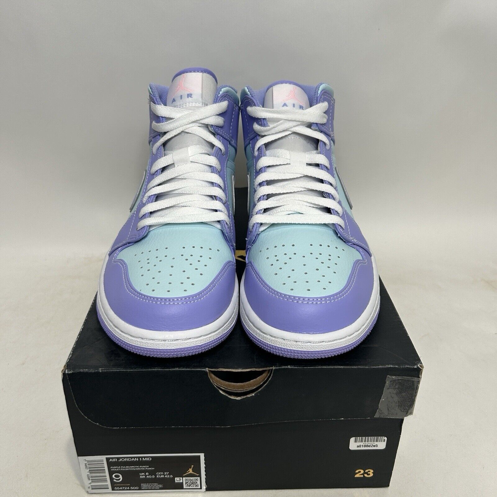 Nike Nike Air Jordan 1 Retro Mid “Purple Pulse/Arctic Punch” 2024 Size US 9 / EU 42 - 2 Thumbnail