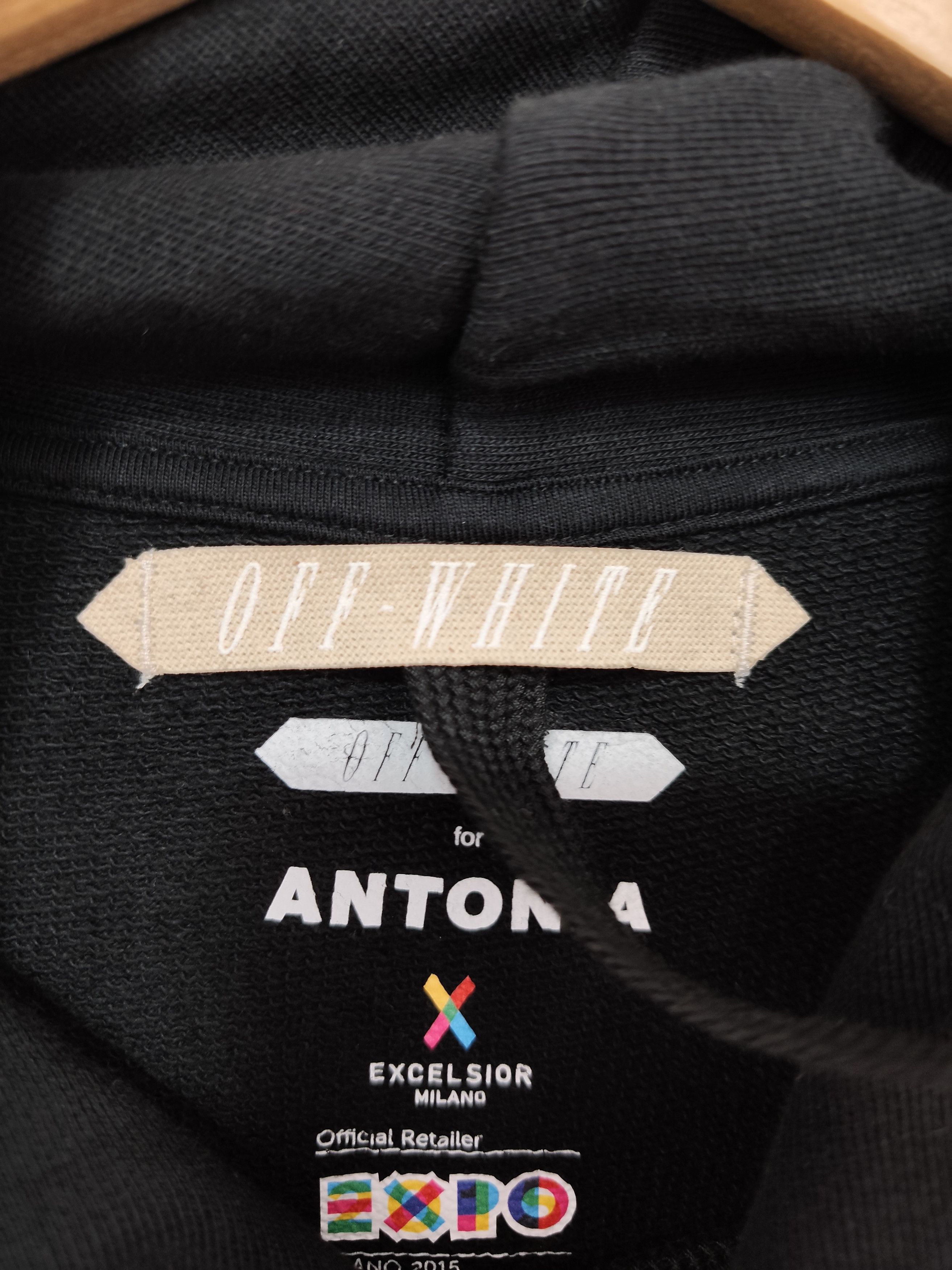 Off-White Off-White "Expo Milano" Size US M / EU 48-50 / 2 - 4 Thumbnail