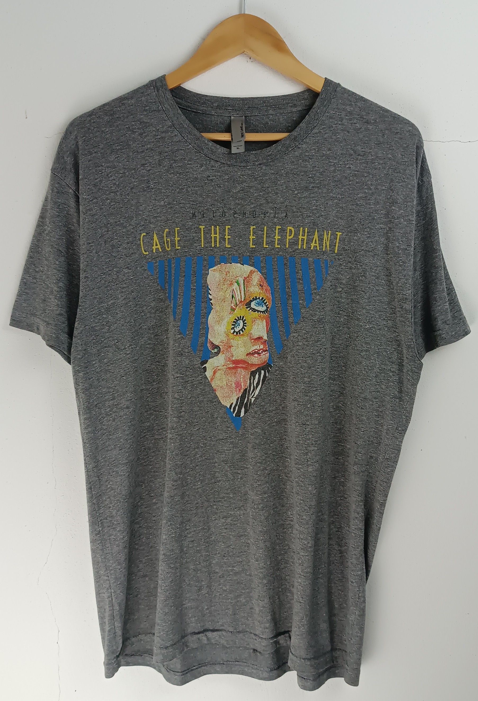 Band Tees VINTAGE CAGE THE ELEPHANT MELOPHOBIA black keys strokes mgmt Size US M / EU 48-50 / 2 - 3 Thumbnail