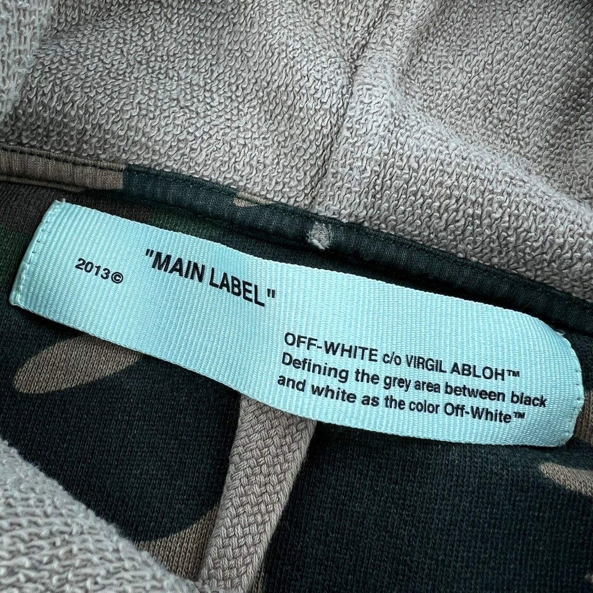 Off-White Off-White Reconstructed Camo Arrows Hoodie Size US S / EU 44-46 / 1 - 5 Thumbnail