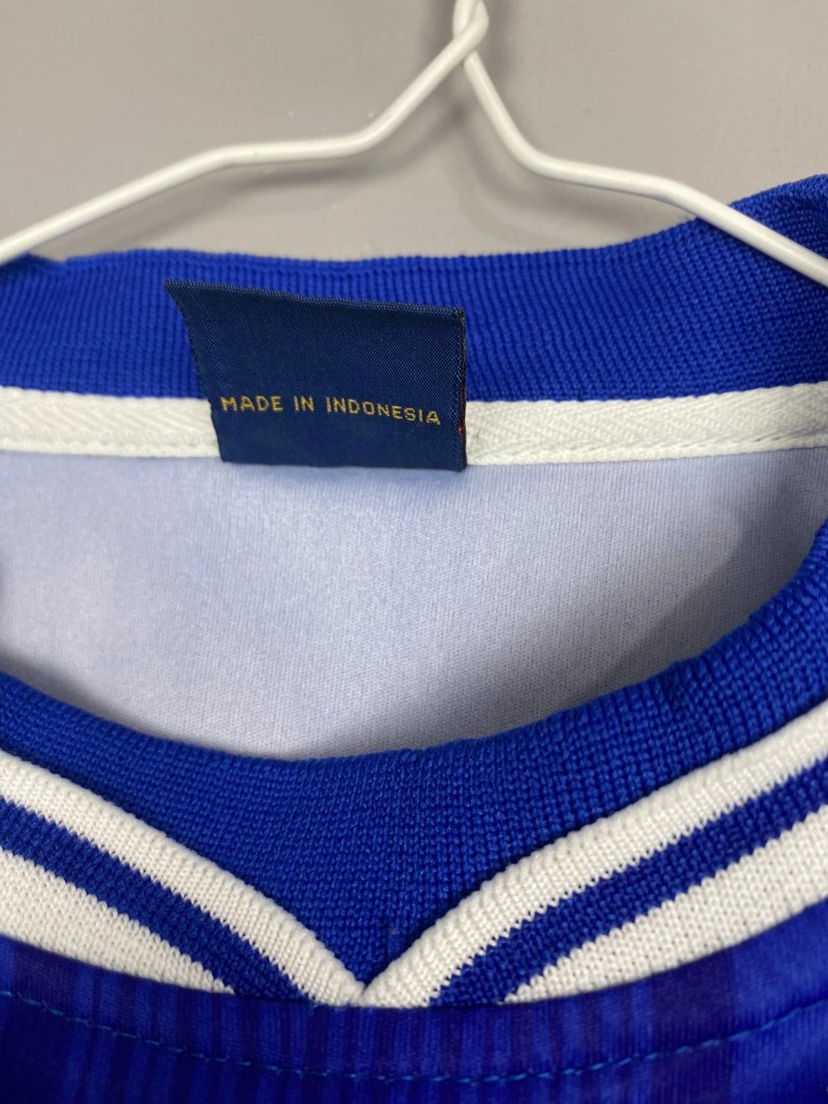 Other Chelsea Home Jersey Soccer T-Shirt Replica Zola 25# Size US M / EU 48-50 / 2 - 6 Thumbnail