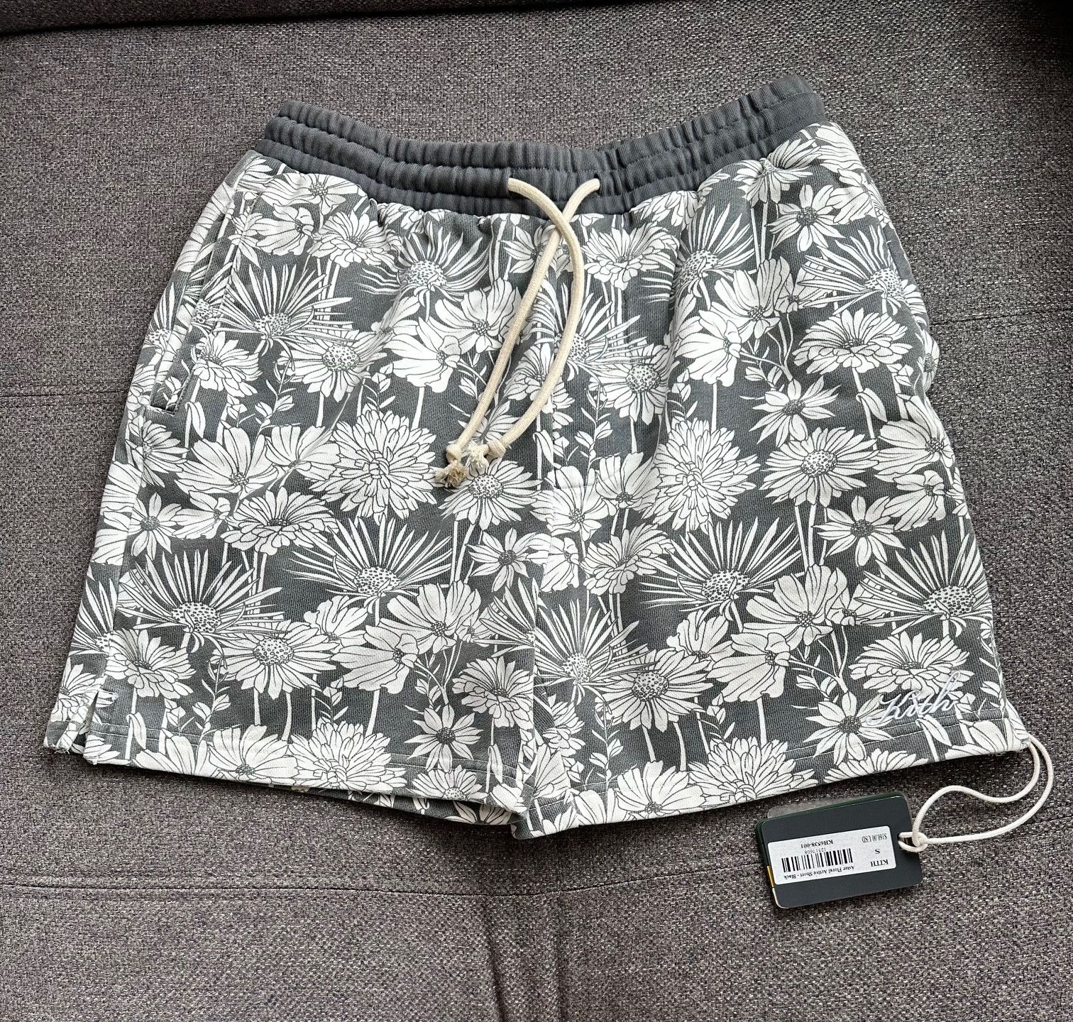 KITH Aster Floral Active Short 花柄 Kith Aster Floral Active Short (Small)