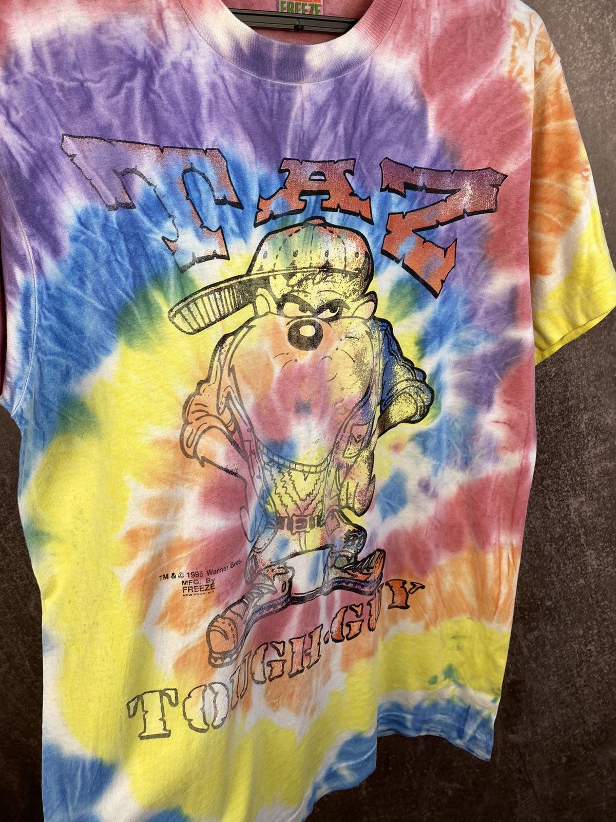 Band Tees × Japanese Brand × Vintage Vintage Looney Tunes 1995 Taz Tough Guy Tie Dyed Freeze Size US M / EU 48-50 / 2 - 3 Thumbnail