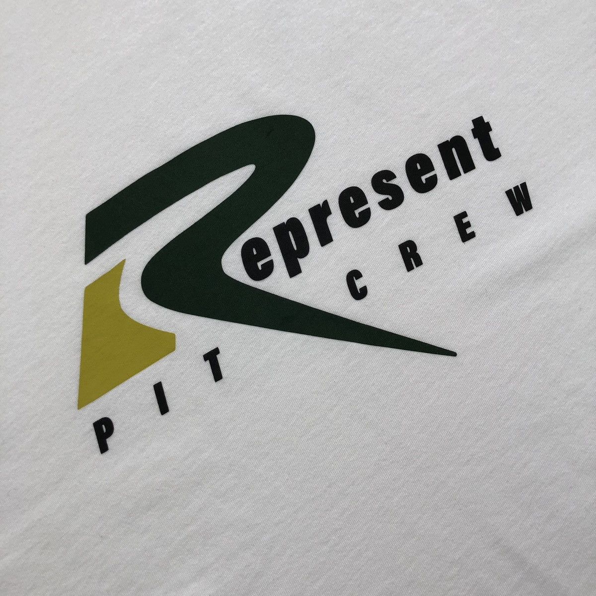 Represent Clo. Represent Pit Crew Printed T-Shirt White Rare Size US M / EU 48-50 / 2 - 5 Thumbnail