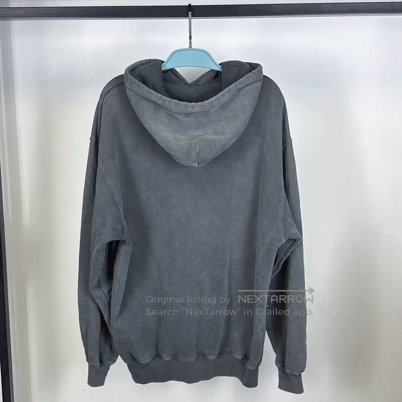 Balenciaga Balenciaga Sweatshirt Size US S / EU 44-46 / 1 - 2 Thumbnail