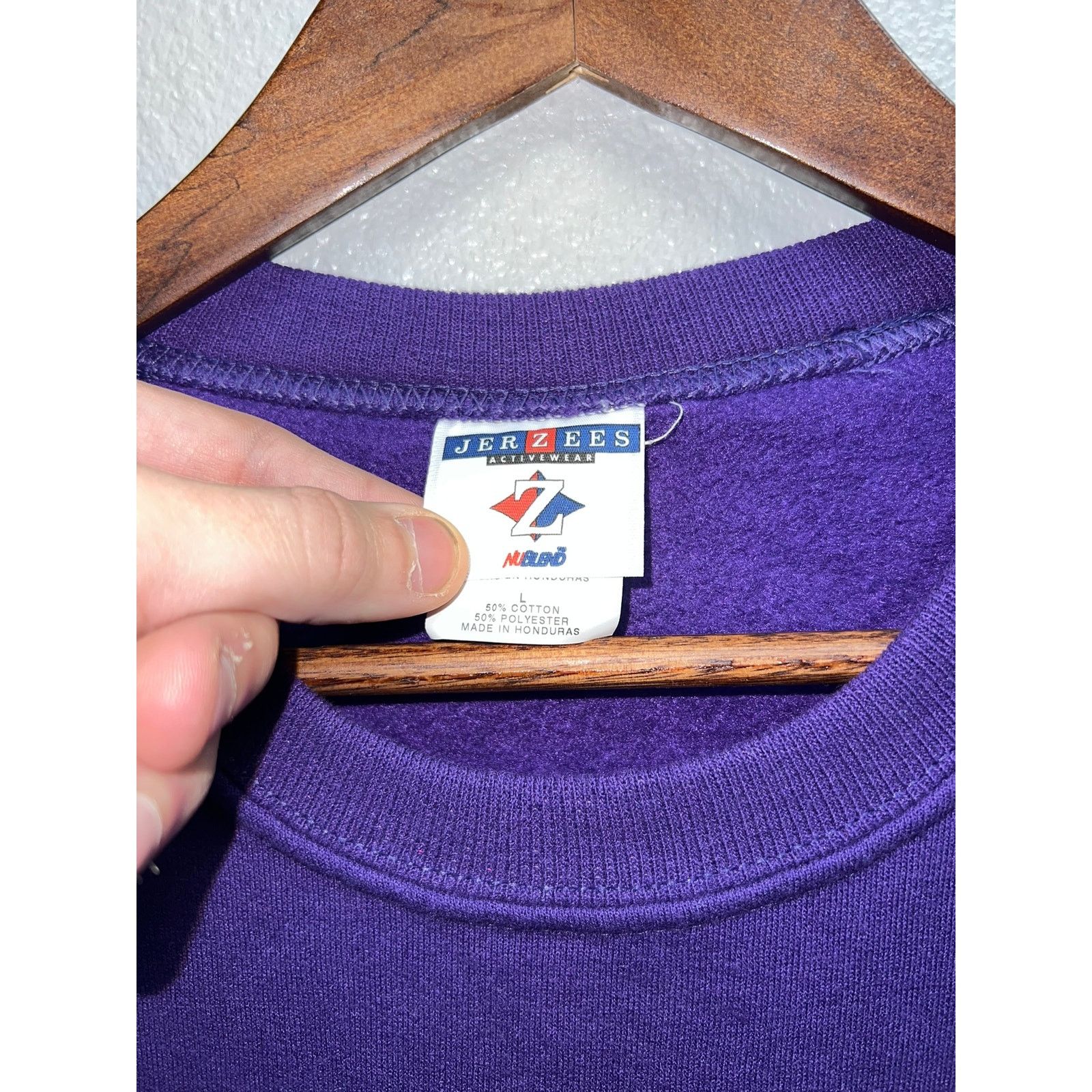 Jerzees Vintage Washington Sweatshirt Purple Winter Tree Cabin 90s L Size US L / EU 52-54 / 3 - 5 Thumbnail