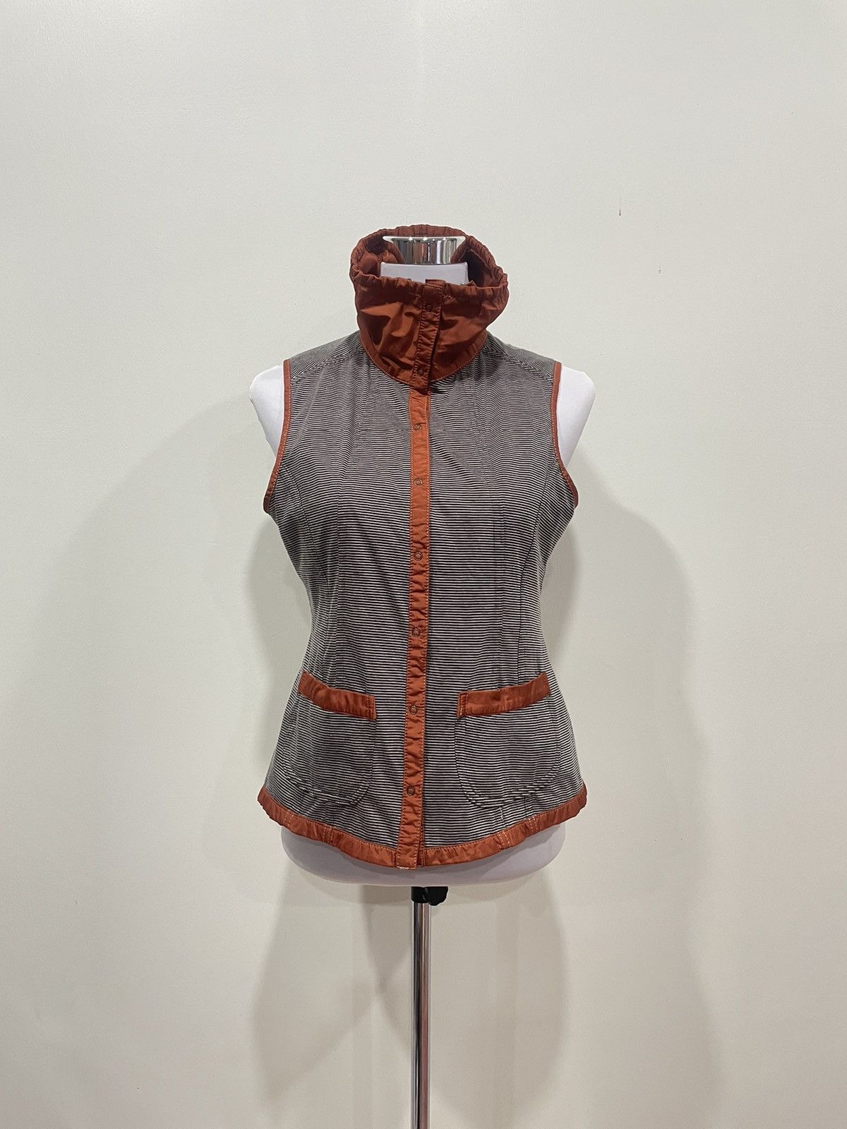 Kansai Yamamoto Kansai BIS Collection Reversible Vest Flatted Button Size M / US 6-8 / IT 42-44 - 4 Thumbnail